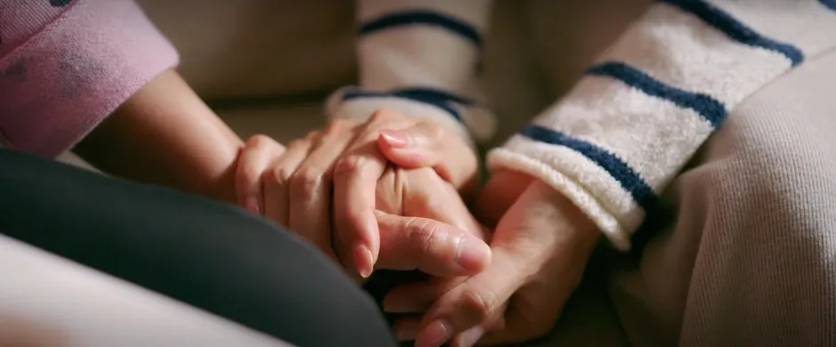 Cầu vồng ở ph&iacute;a ch&acirc;n trời - Tập 24: Bị bố Tuấn kh&oacute; chịu ra mặt, Oanh quyết định ngừng y&ecirc;u- Ảnh 10.