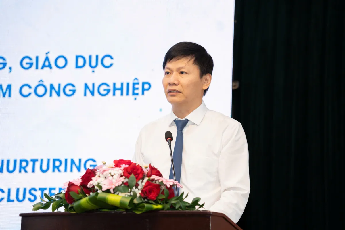 Bộ Giáo dục & Đào tạo phối hợp triển khai chăm sóc, hỗ trợ trẻ mầm non tại địa bàn có khu công nghiệp - Ảnh 1.