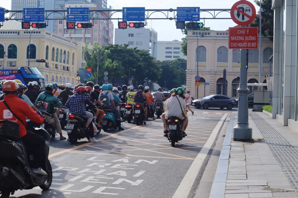 Vạch mắt võng phát huy hiệu quả, TP Hồ Chí Minh dự kiến nhân rộng - Ảnh 1.