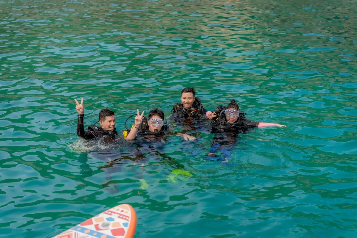 Du lịch Khánh Hòa: Hè 2025 sôi động, khách quốc tế tăng mạnh - Ảnh 6.