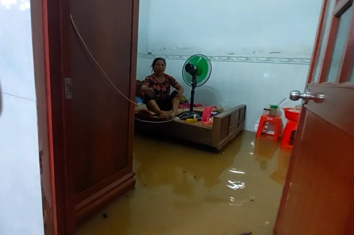 Đồng Nai: Hỗ trợ người dân bị ngập nước do mưa lớn ổn định cuộc sống- Ảnh 4. Đồng Nai: Hỗ trợ người dân bị ngập nước do mưa lớn ổn định cuộc sống- Ảnh 4.