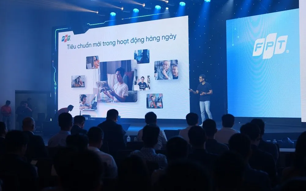 Đại diện nhà cung cấp giới thiệu giải pháp tại sự kiện ngày 22/8