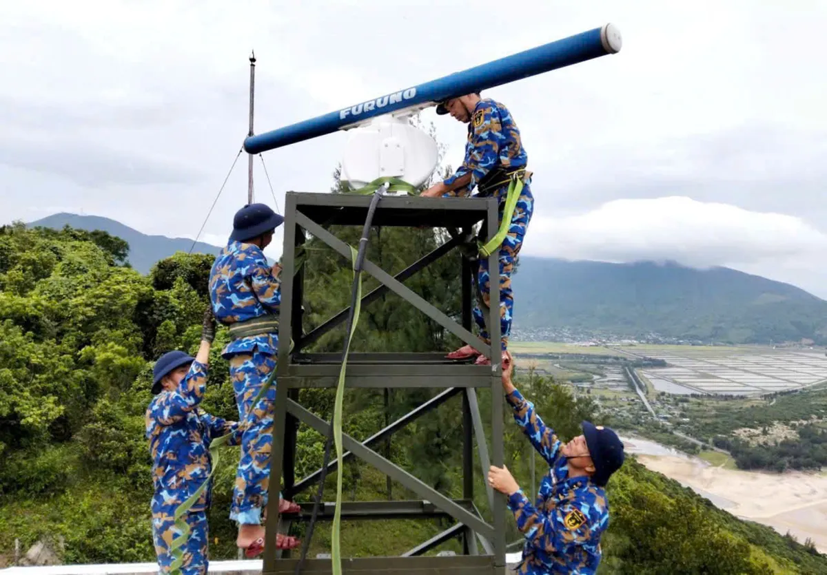 Vùng 3 Hải quân sẵn sàng ứng phó với Bão số 5 - Ảnh 1.