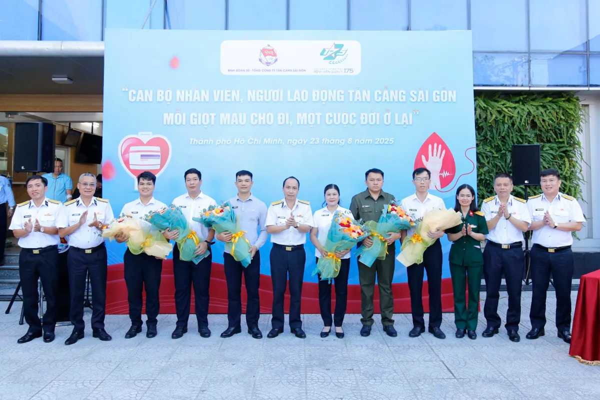 Nối vòng tay tình nguyện - hiến giọt máu yêu thương - Ảnh 9.