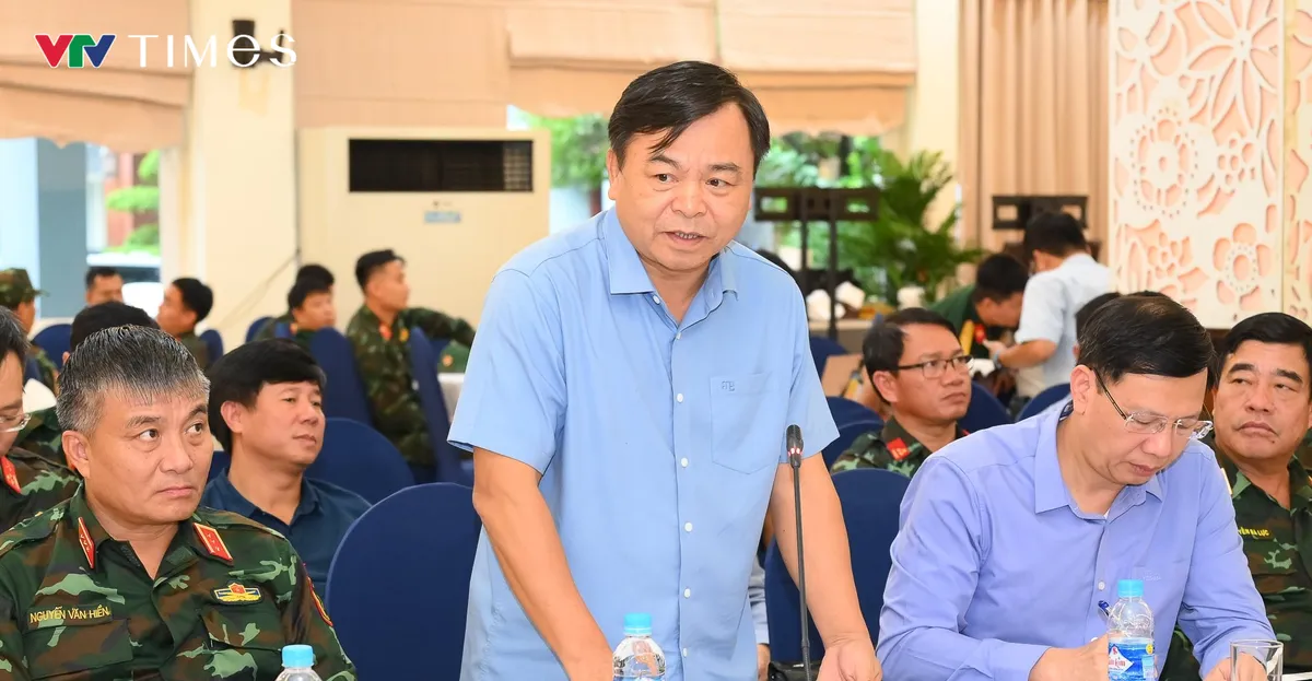 Phó Thủ tướng Trần Hồng Hà: Thực hiện nghiêm quan điểm không chủ quan, lơ là với bão số 5 - Ảnh 4.