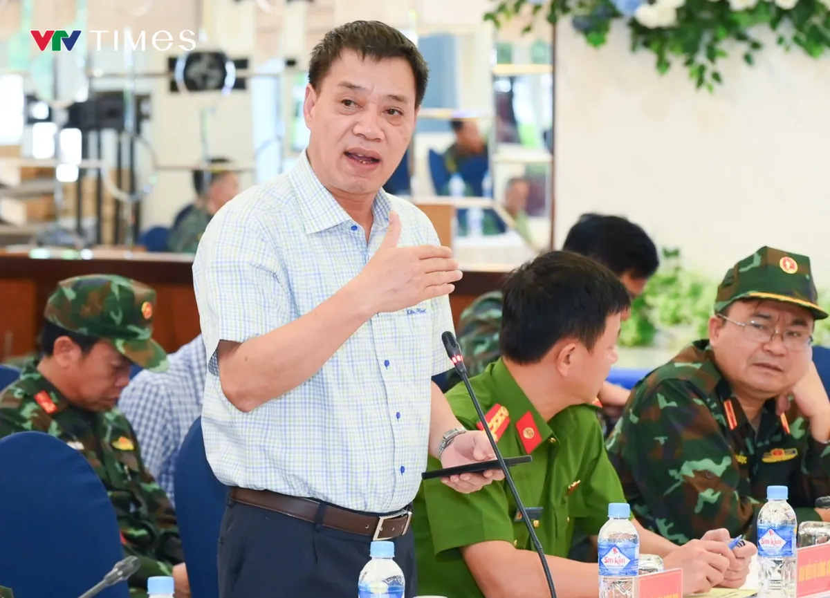 Phó Thủ tướng Trần Hồng Hà: Thực hiện nghiêm quan điểm không chủ quan, lơ là với bão số 5 - Ảnh 1.