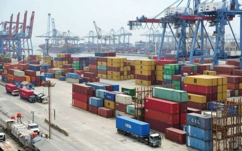 Quang cảnh cảng hàng hóa ở Jakarta, Indonesia. (Ảnh: Getty Images/TTXVN)