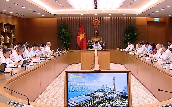 Phó Thủ tướng Nguyễn Chí Dũng chủ trì họp ngày 20/08/2025 về tình hình triển khai các dự án hạ tầng phục vụ Tuần lễ cấp cao APEC 2027 - Ảnh: VGP Phó Thủ tướng Nguyễn Chí Dũng chủ trì họp ngày 20/08/2025 về tình hình triển khai các dự án hạ tầng phục vụ Tuần lễ cấp cao APEC 2027 - Ảnh: VGP