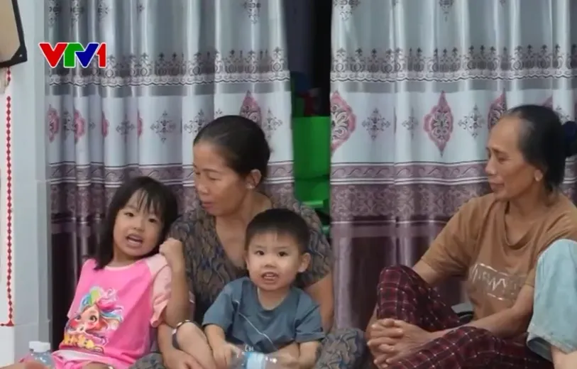 Quảng Trị, Hà Tĩnh, Thanh Hóa đồng loạt di dời hàng chục nghìn dân tránh bão số 5 - Ảnh 2.