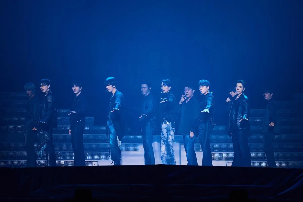 Super Junior kỷ niệm 20 năm hoạt động với "Super Show 10" - Ảnh 2.