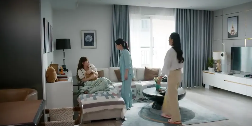 Gi&oacute; ngang khoảng trời xanh - Tập 7: Tức nước vỡ bờ, Mỹ Anh đ&aacute;p trả qu&yacute; b&agrave; 'sống tr&ecirc;n tiền' - Ảnh 2.