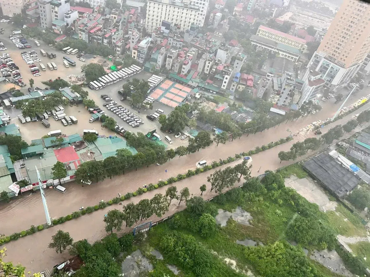 Nguyên nhân nào khiến Hà Nội cứ mưa là… ngập? - Ảnh 6.