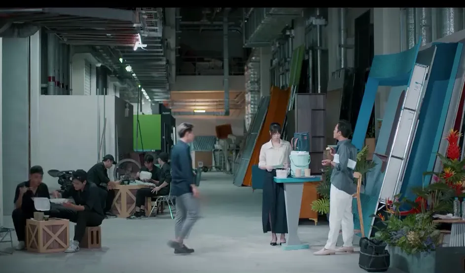 Gió ngang khoảng trời xanh - Tập 8: Đồng nghiệp sân si liên tục chơi xấu Ngân- Ảnh 9. Gió ngang khoảng trời xanh - Tập 8: Đồng nghiệp sân si liên tục chơi xấu Ngân- Ảnh 9.