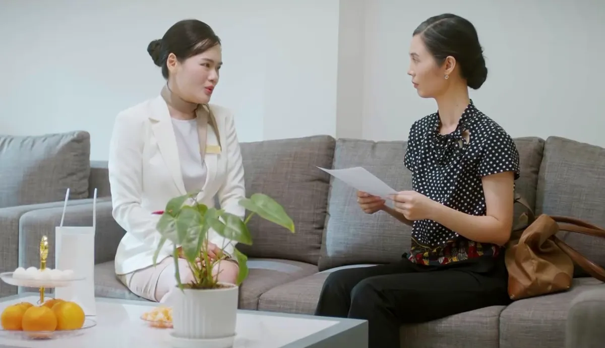 Gió ngang khoảng trời xanh - Tập 8: Đồng nghiệp sân si liên tục chơi xấu Ngân- Ảnh 2. Gió ngang khoảng trời xanh - Tập 8: Đồng nghiệp sân si liên tục chơi xấu Ngân- Ảnh 2.