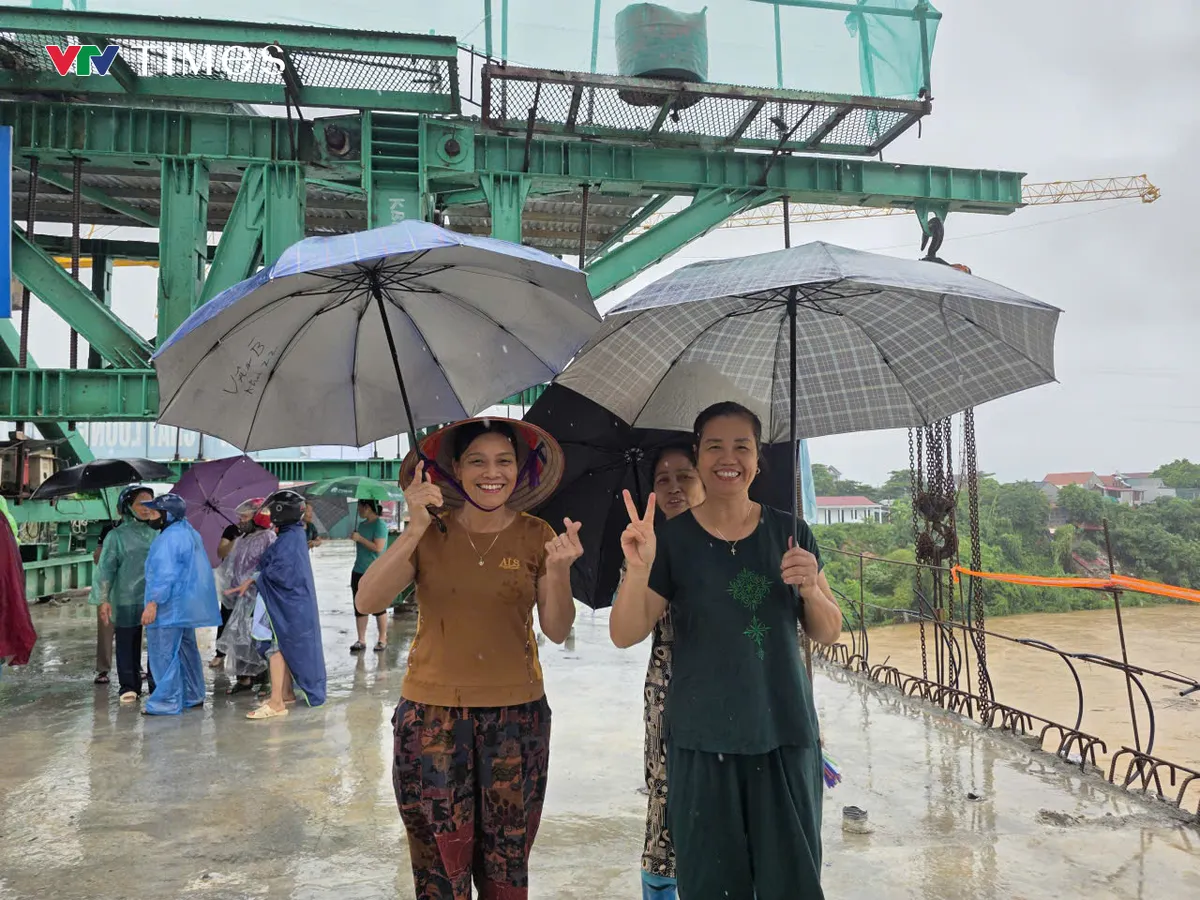 Phú Thọ: Hợp long cầu Phong Châu mới trên QL 32C - Ảnh 5.