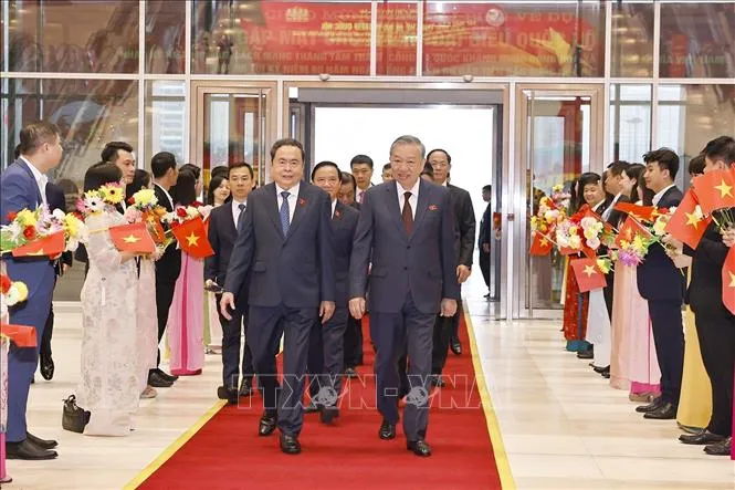 Tổng Bí thư Tô Lâm: Quốc hội phải đi trước một bước về thể chế - Ảnh 1.