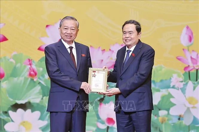 Tổng Bí thư Tô Lâm: Quốc hội phải đi trước một bước về thể chế - Ảnh 4.