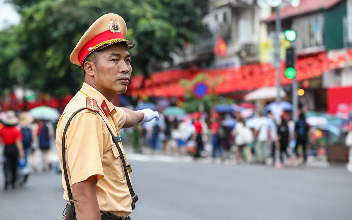 Hà Nội tạm cấm, hạn chế phương tiện để phục vụ Triển lãm thành tựu kinh tế - xã hội. (Ảnh minh họa - Ảnh: Công an TP Hà Nội) Hà Nội tạm cấm, hạn chế phương tiện để phục vụ Triển lãm thành tựu kinh tế - xã hội. (Ảnh minh họa - Ảnh: Công an TP Hà Nội)
