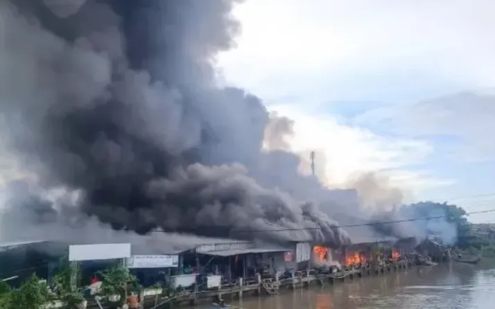 Hiện trường vụ cháy chợ Thanh Tùng, Cà Mau (Ảnh: Nhân Dân)