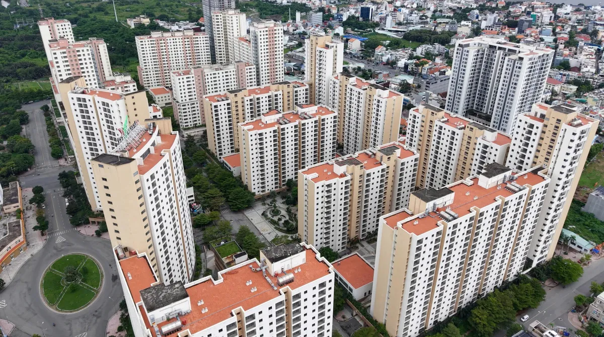 Th&aacute;o gỡ &ldquo;điểm nghẽn&rdquo; ph&aacute;p l&yacute;: Kỳ vọng khơi th&ocirc;ng h&agrave;ng ngh&igrave;n dự &aacute;n bất động sản - Ảnh 1.