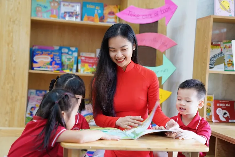 Giải &ldquo;cơn kh&aacute;t&rdquo; gi&aacute;o vi&ecirc;n tiếng Anh: Khi nh&agrave; ăn trở th&agrave;nh lớp học ở v&ugrave;ng bi&ecirc;n- Ảnh 1.