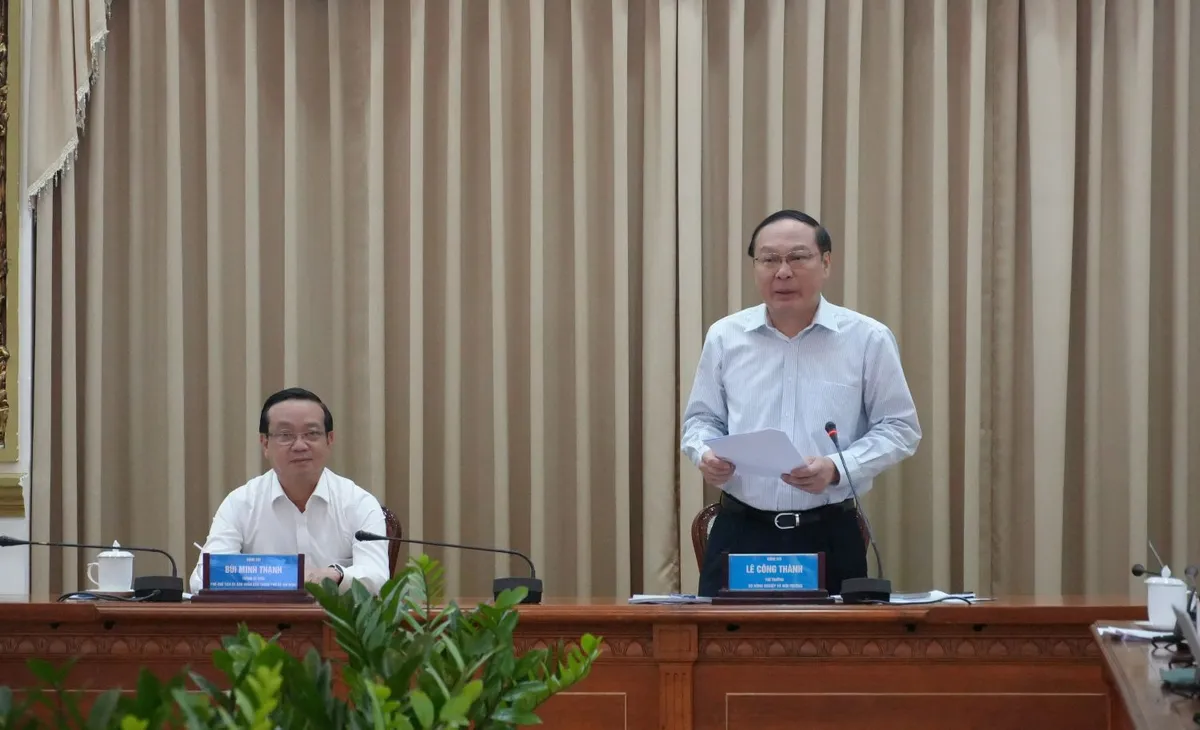 TP Hồ Chí Minh đề xuất gỡ rối một số thủ tục đất đai - Ảnh 1.