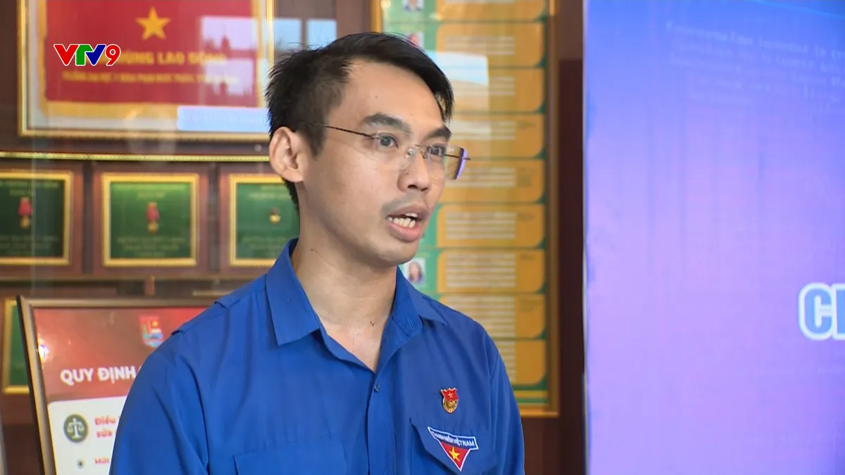 2908-PNHN--ĐẠT- CHONG LUA ĐẢO.jpg