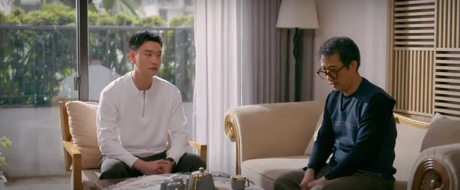 Cầu vồng ở ph&iacute;a ch&acirc;n trời - Tập 25: Oanh kh&ocirc;ng c&oacute; tiền đ&oacute;ng học cho con, gọi điện cầu cứu mẹ - Ảnh 3.