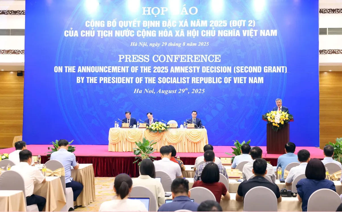 Công bố Quyết định của Chủ tịch nước đặc xá cho 13.920 người - Ảnh 2.