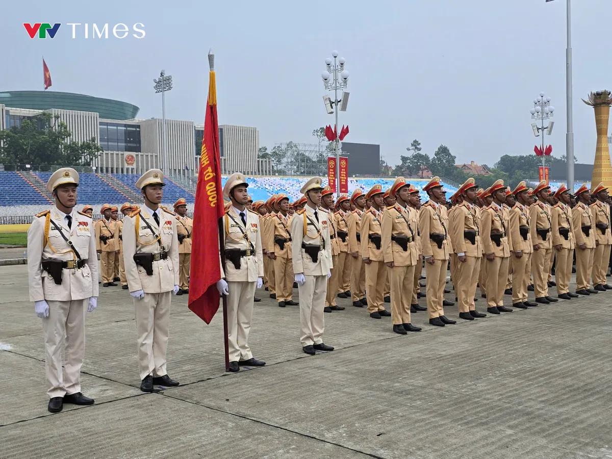 Bộ Công an xuất quân đảm bảo an ninh, trật tự Lễ kỷ niệm, diễu binh, diễu hành A80- Ảnh 5. Bộ Công an xuất quân đảm bảo an ninh, trật tự Lễ kỷ niệm, diễu binh, diễu hành A80- Ảnh 5.