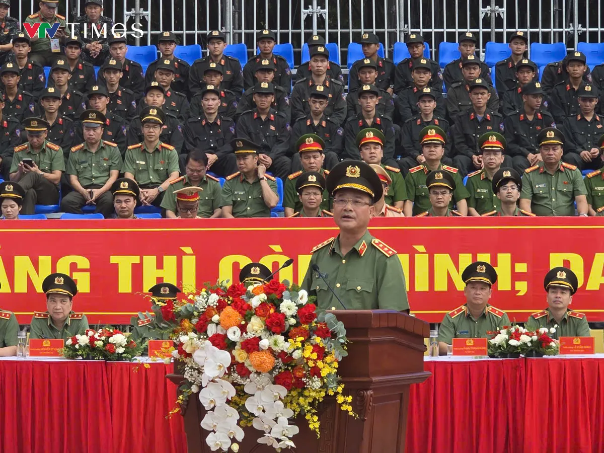 Bộ Công an xuất quân đảm bảo an ninh, trật tự Lễ kỷ niệm, diễu binh, diễu hành A80- Ảnh 4. Bộ Công an xuất quân đảm bảo an ninh, trật tự Lễ kỷ niệm, diễu binh, diễu hành A80- Ảnh 4.