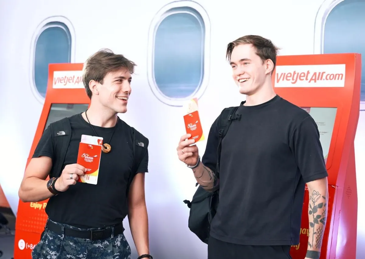 Vietjet với không gian trải nghiệm đặc biệt ấn tượng tại Triển lãm 80 năm Hành trình Độc lập - Tự do - Hạnh phúc- Ảnh 4. Vietjet với không gian trải nghiệm đặc biệt ấn tượng tại Triển lãm 80 năm Hành trình Độc lập - Tự do - Hạnh phúc- Ảnh 4.