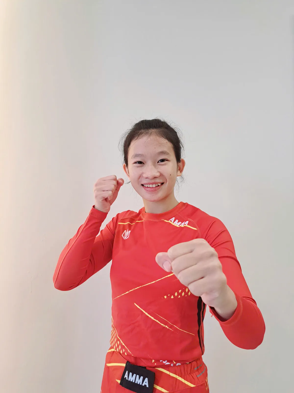 Võ sĩ Triệu Thu Thủy giành huy chương Đồng lịch sử tại MMA trẻ châu Á 2025- Ảnh 1.