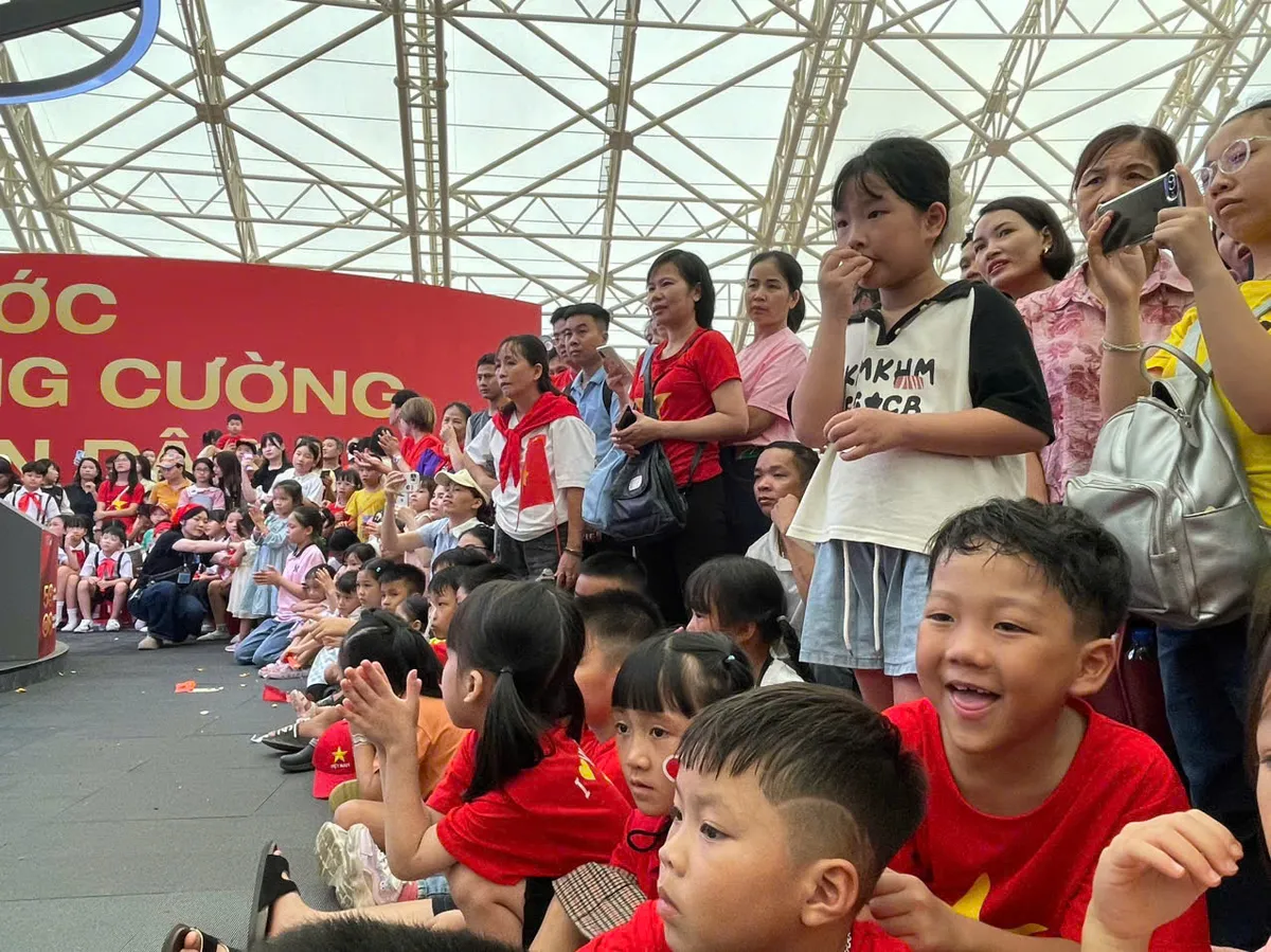 Gian trưng bày VTV thu hút khán giả nhí với chương trình “Giáo dục hướng tới tương lai”- Ảnh 4.