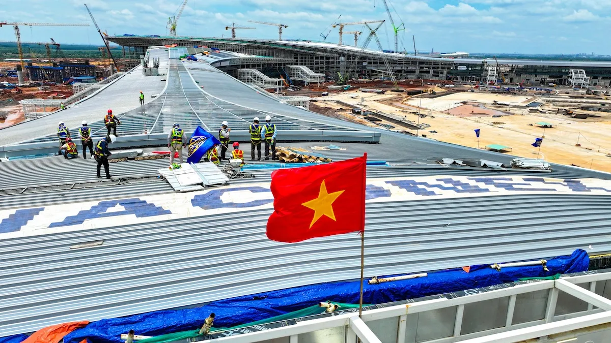 Gần 14.000 công nhân thi công xuyên lễ tại đại dự án sân bay Long Thành - Ảnh 1.