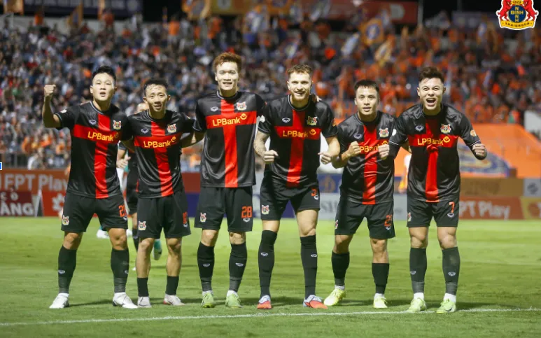 Ninh Bình tiếp tục bay cao nơi đỉnh bảng (Ảnh: Ninh Bình FC)
