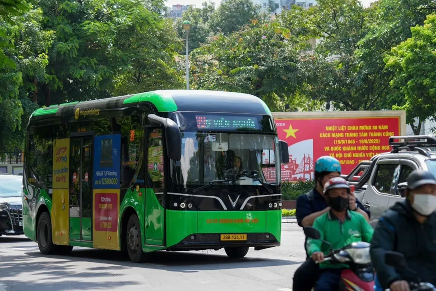 Phương án tổ chức các tuyến xe buýt và đường sắt đô thị phục vụ Lễ kỷ niệm Quốc khánh 2-9 - Ảnh 2.