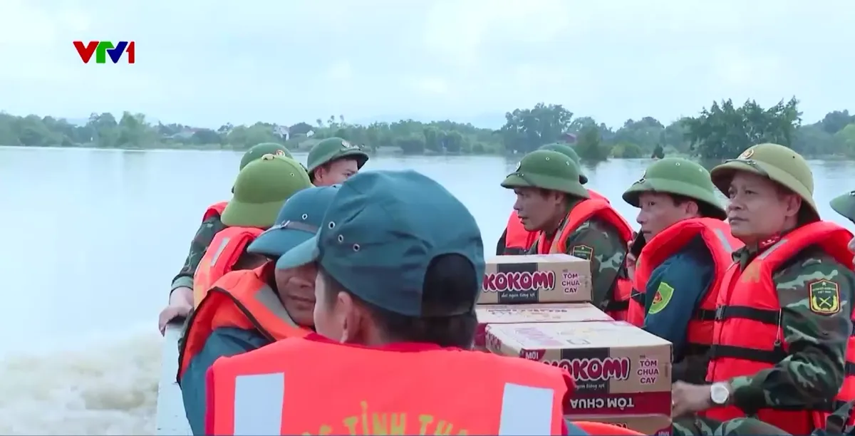 Khắc phục hậu quả b&atilde;o lụt tại Thanh H&oacute;a - Ảnh 2.