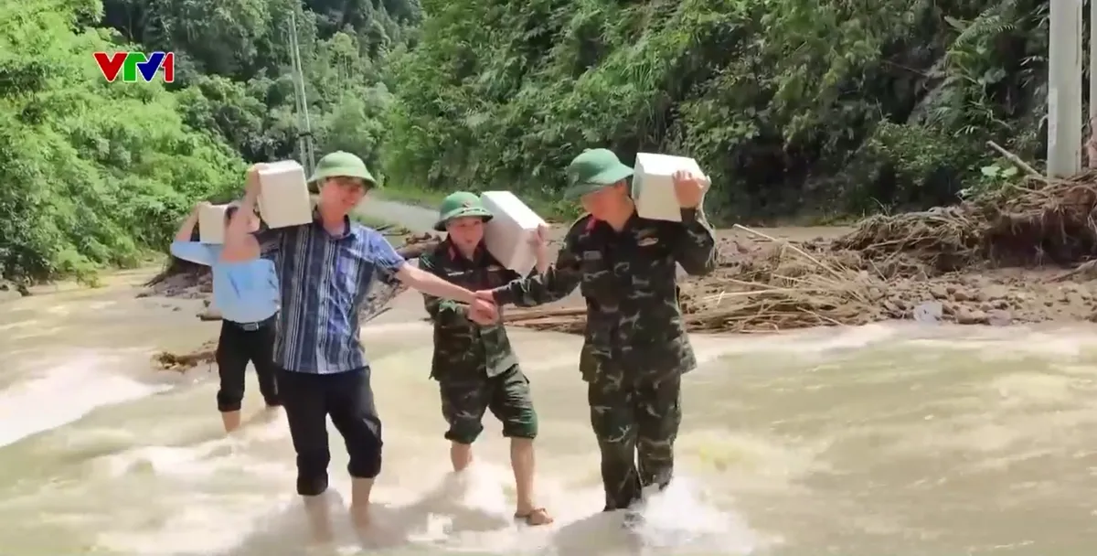 Khắc phục hậu quả b&atilde;o lụt tại Thanh H&oacute;a - Ảnh 1.