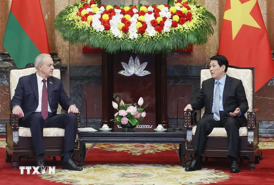 Chủ tịch nước Lương Cường tiếp Chủ tịch Hạ viện Belarus - Ảnh 2.