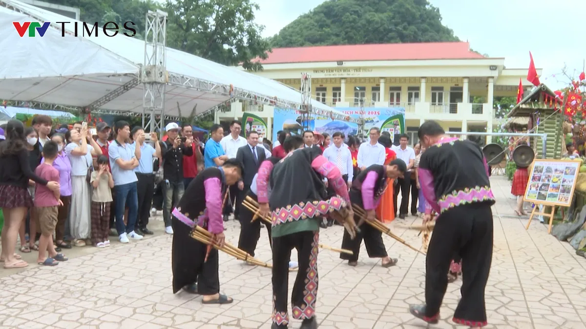 Tết độc lập trên cao nguyên Mộc Châu - Ảnh 7.