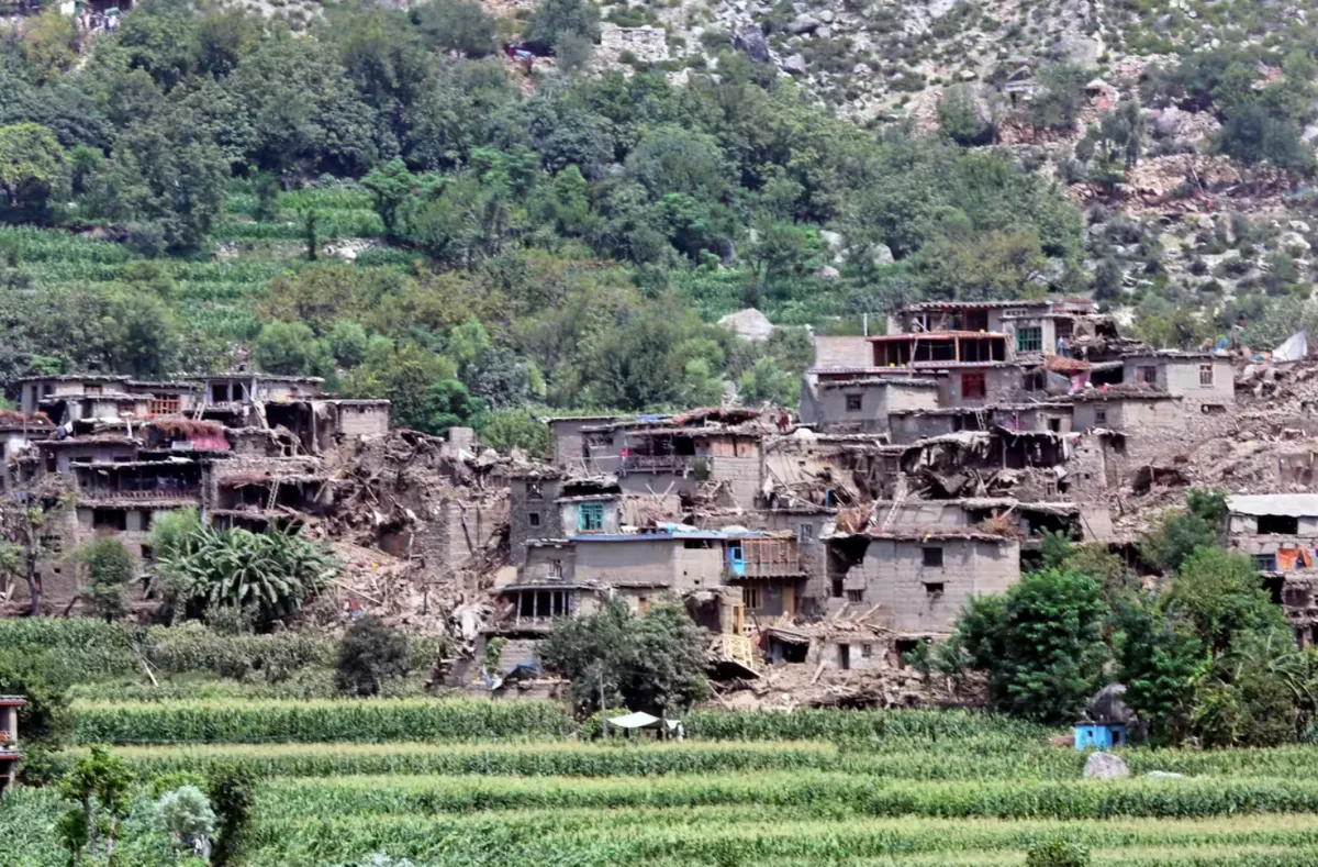 Động đất gây thương vong lớn tại Afghanistan: Số người thiệt mạng vượt 800- Ảnh 1. Động đất gây thương vong lớn tại Afghanistan: Số người thiệt mạng vượt 800- Ảnh 1.