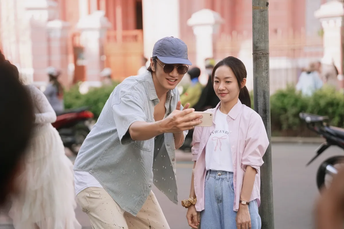 Kang Ha Neul so kè cùng Lee Kwang Soo trong dự án điện ảnh hài lãng mạn Việt- Hàn “Tay anh giữ một vì sao”  - Ảnh 2.