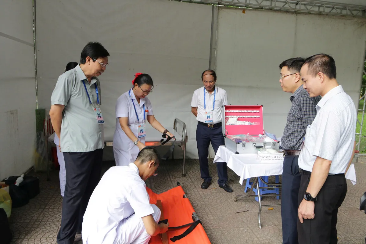 Ngành Y tế Hà Nội sẵn sàng phục vụ Đại lễ 2/9- Ảnh 2. Ngành Y tế Hà Nội sẵn sàng phục vụ Đại lễ 2/9- Ảnh 2.