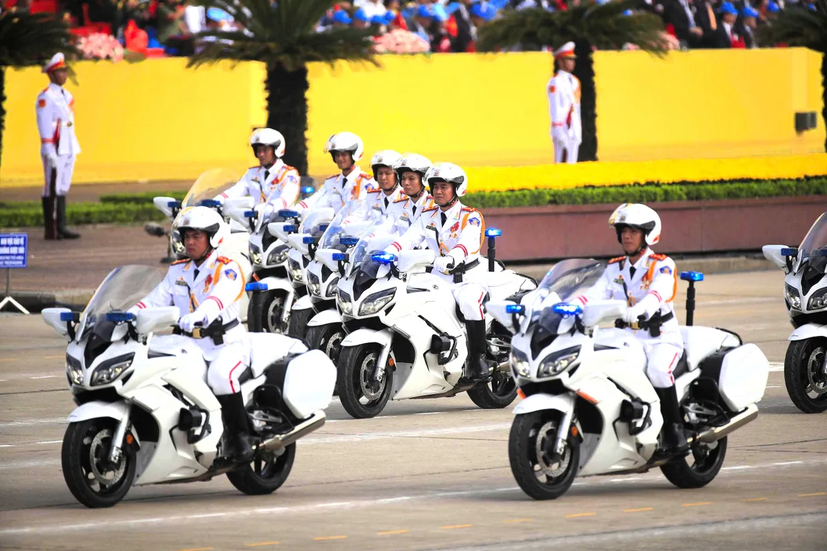 Lễ diễu binh, diễu hành khẳng định sức mạnh toàn dân, đoàn kết bảo vệ Tổ quốc - Ảnh 5.