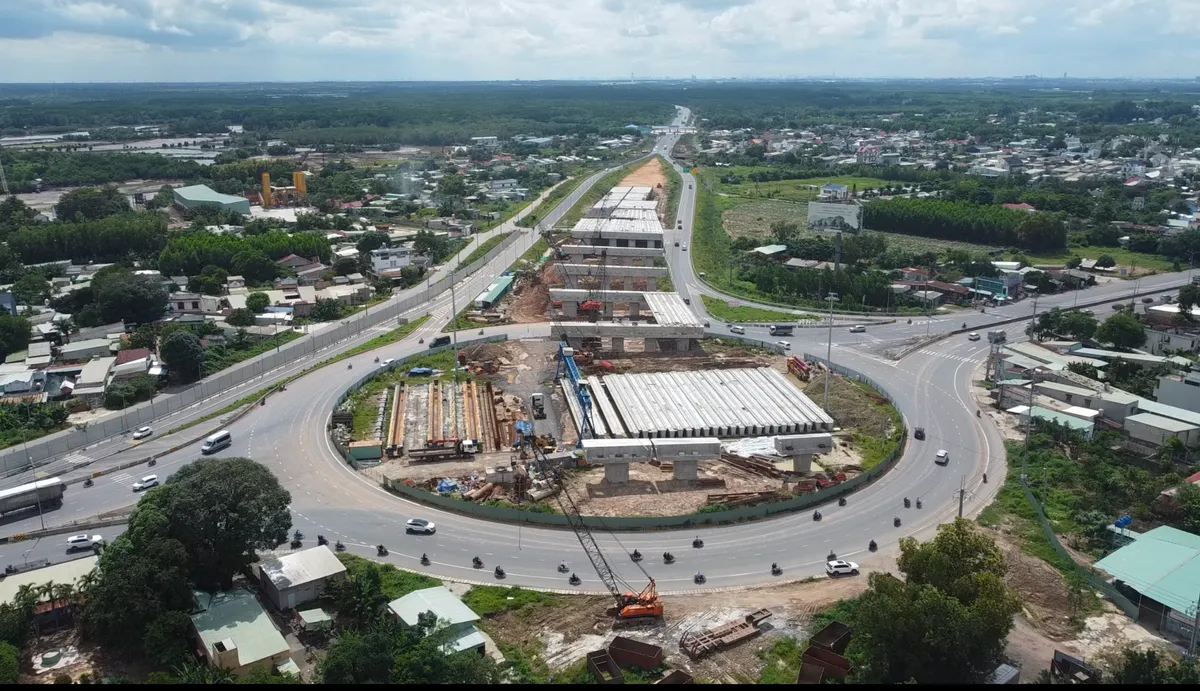 Quốc lộ 51 th&ocirc;ng tho&aacute;ng ng&agrave;y cuối kỳ nghỉ lễ 2/9- Ảnh 5.