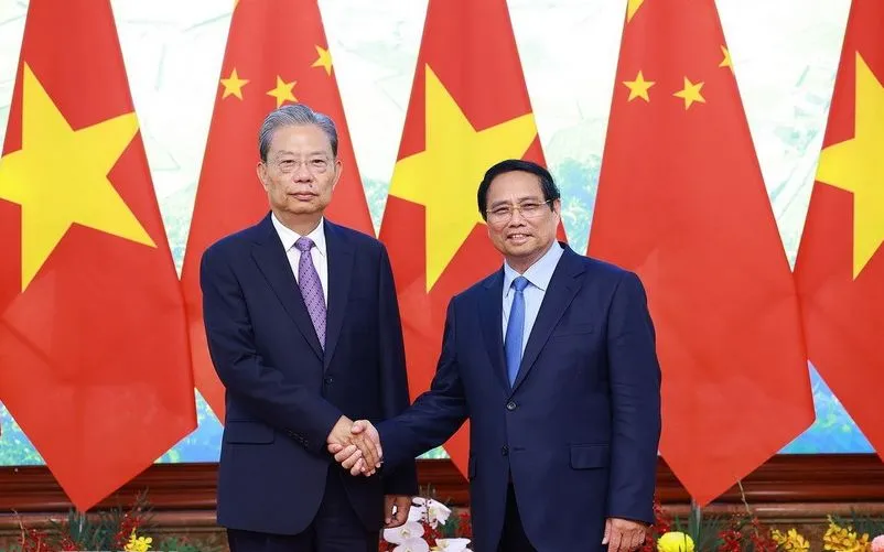 Thủ tướng Phạm Minh Chính hội kiến Ủy viên trưởng Nhân đại Toàn quốc Trung Quốc Triệu Lạc Tế. (Ảnh: TTXVN) Thủ tướng Phạm Minh Chính hội kiến Ủy viên trưởng Nhân đại Toàn quốc Trung Quốc Triệu Lạc Tế. (Ảnh: TTXVN)