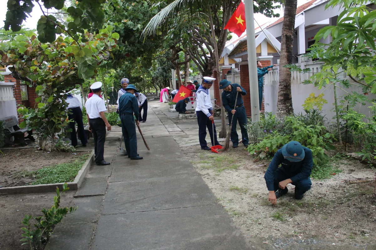 Trường Sa, hòa chung niềm vui Quốc khánh cùng cả nước - Ảnh 4.