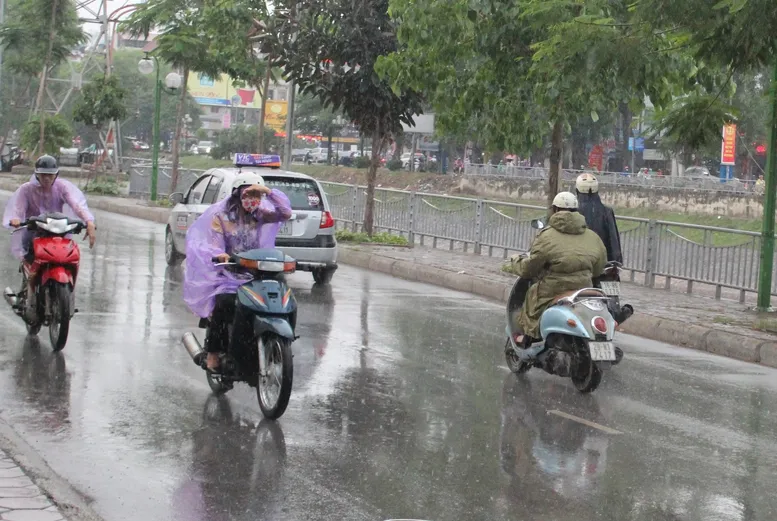 Từ đêm 4/9 đến 12/9, mưa dông bao trùm nhiều khu vực, cục bộ có nơi mưa to - Ảnh 1.