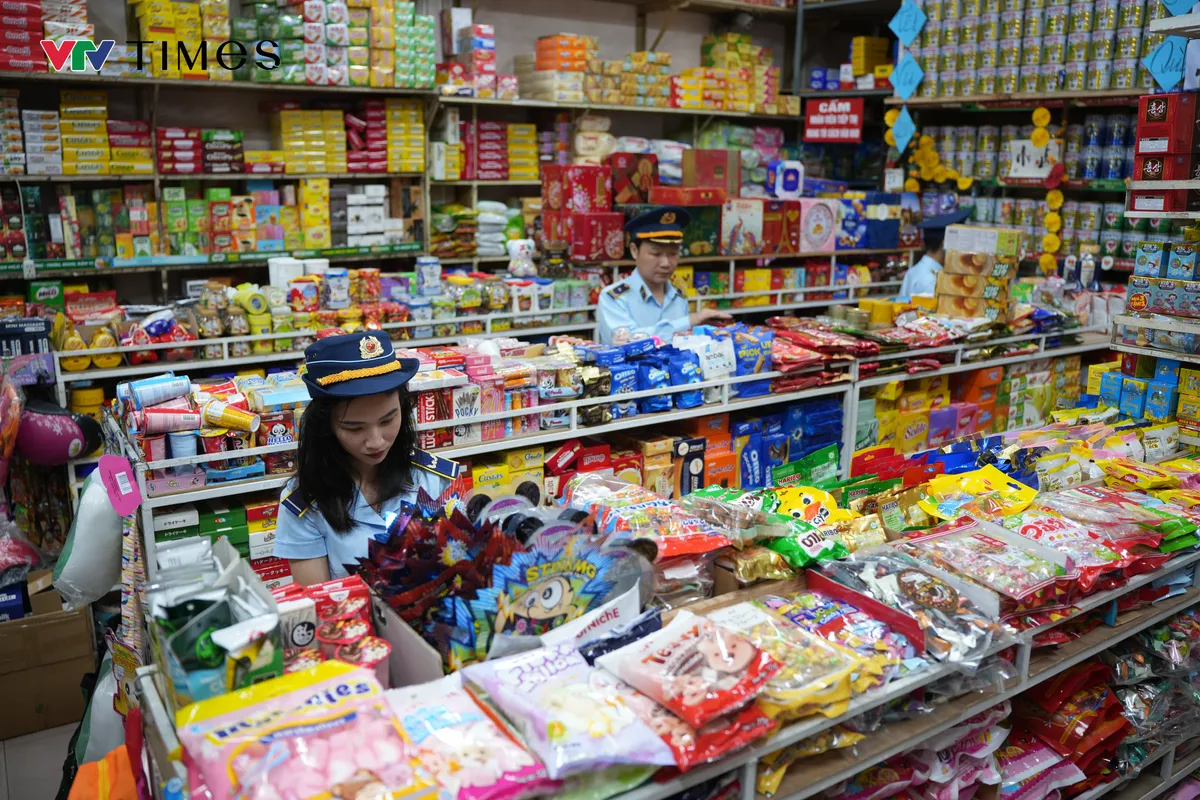 Chi Cục QLTT Thanh H&oacute;a quyết liệt chống h&agrave;ng giả, h&agrave;ng nh&aacute;i, h&agrave;ng k&eacute;m chất lượng - Ảnh 4.